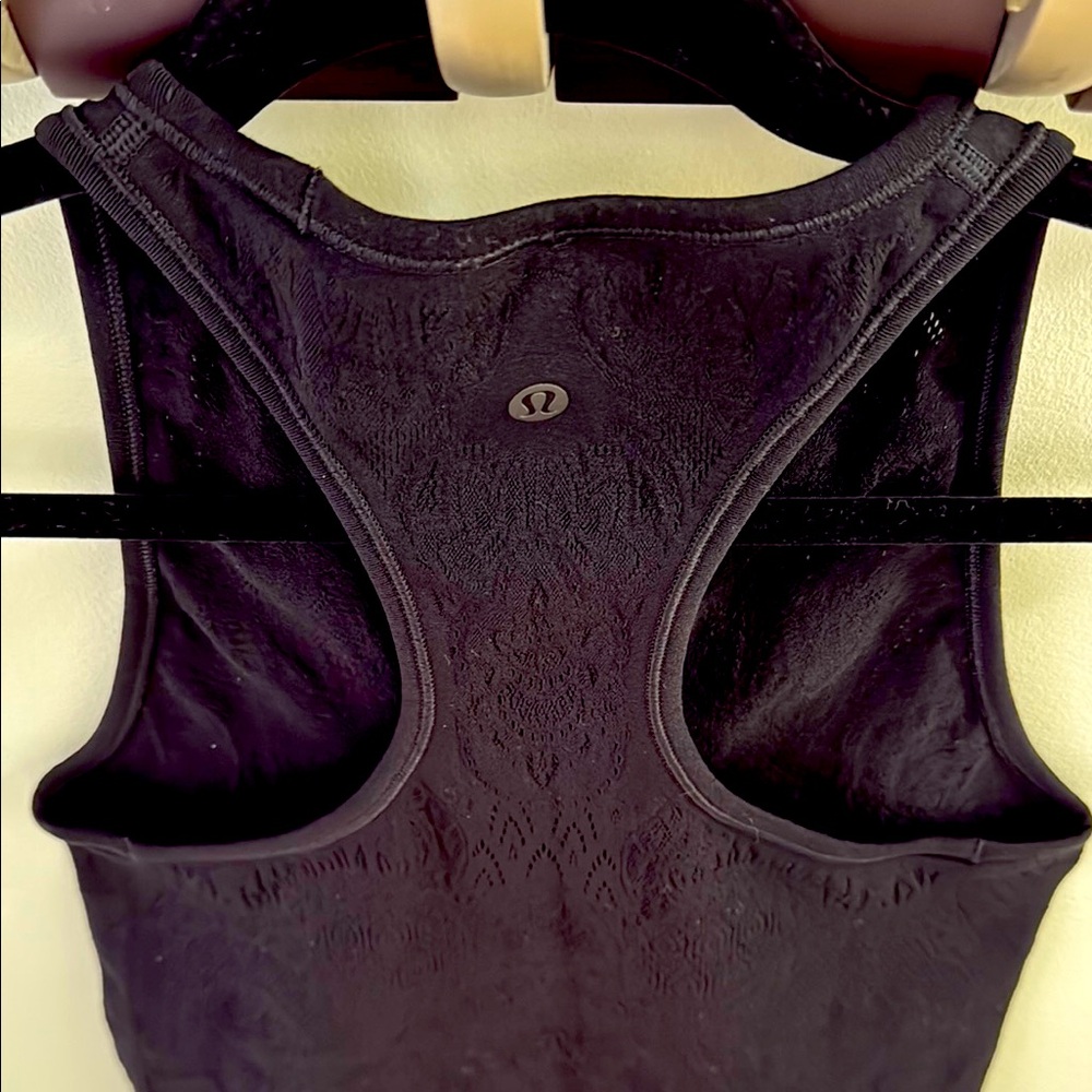 Lululemon Ladies Stretch Black Lace Tank Top dress her up or dress her down!